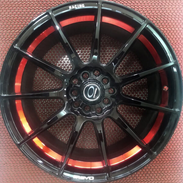 Red Stripes Alloy Rim 17 Near Fear bengalautobd